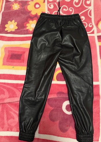Siyah Deri Kadın Rahat Kesim Pantolon - Görsel 5