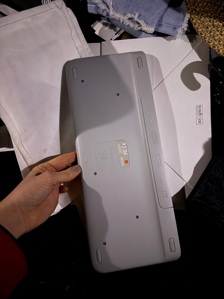 Logitech Kablosuz Dokunmatik Klavye Beyaz - Görsel 2