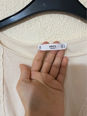 l Beden Mango bluz