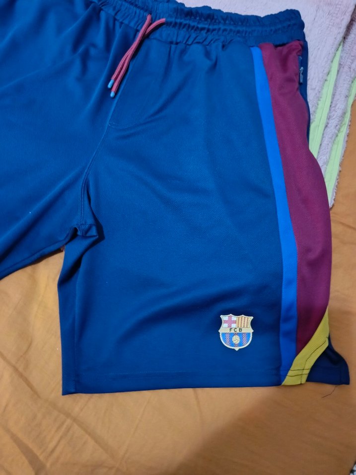Lacivert Renkli FC Barcelona Spor Şortu - Görsel 3