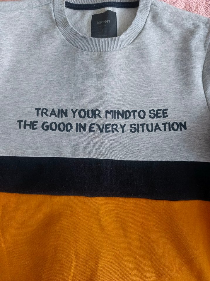 Erkek Çocuk Gri Renk Kemerli Sweatshirt - Görsel 2