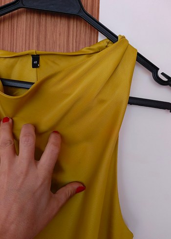 Sarı Drapeli Uzun Kadın Elbise - Görsel 4