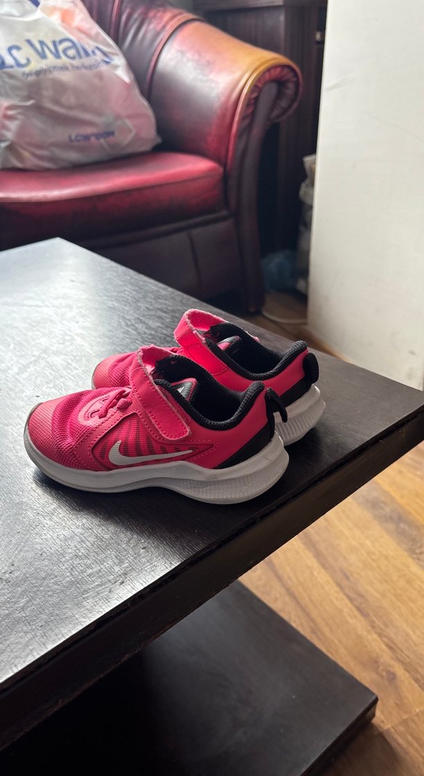 Kız Çocuk Pembe Nike Spor Ayakkabı - Görsel 3