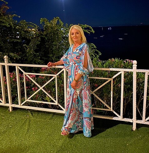 Uzun elbise