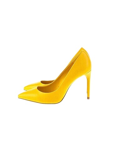 Zara Stiletto %70 İndirimli.
