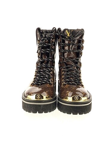38 Beden Vintage Love Bot %70 İndirimli.