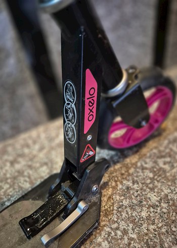 Beden pembe Renk Decatlon Çocuk Scooter'ı