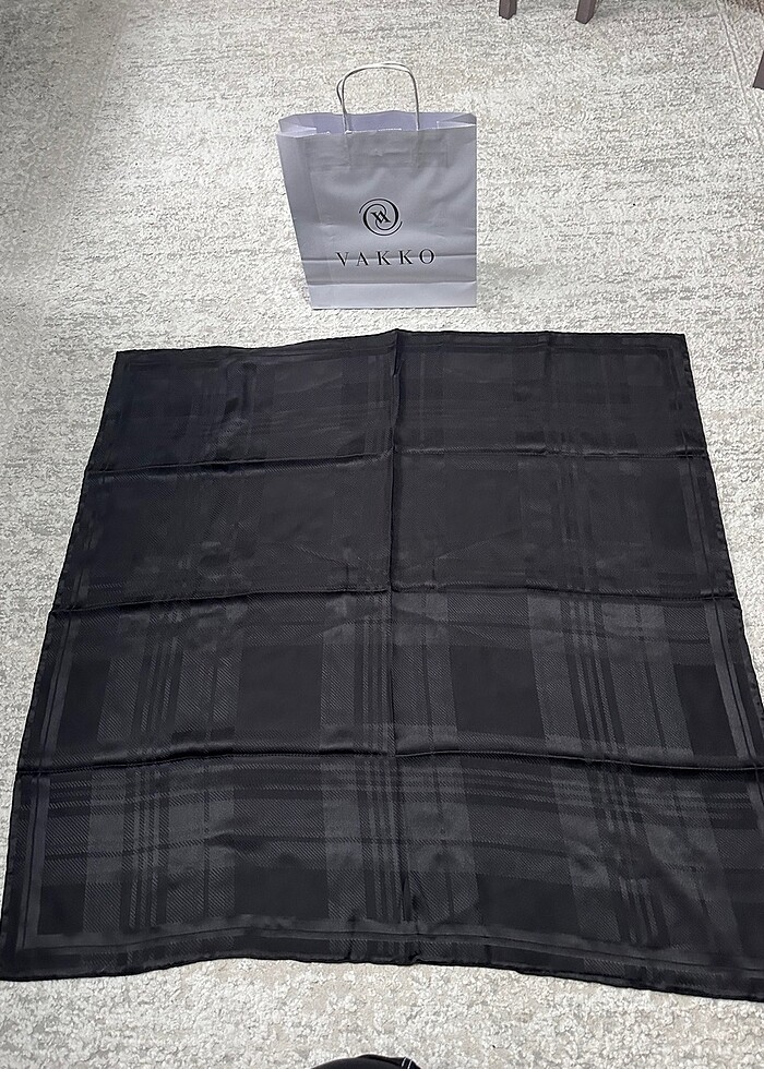 Orjinal Vakko İpek Eşarp - Görsel 2