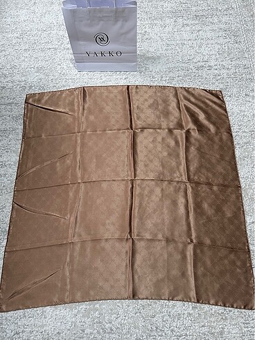 Vakko Orjinal Vakko Monogram İpek Eşarp