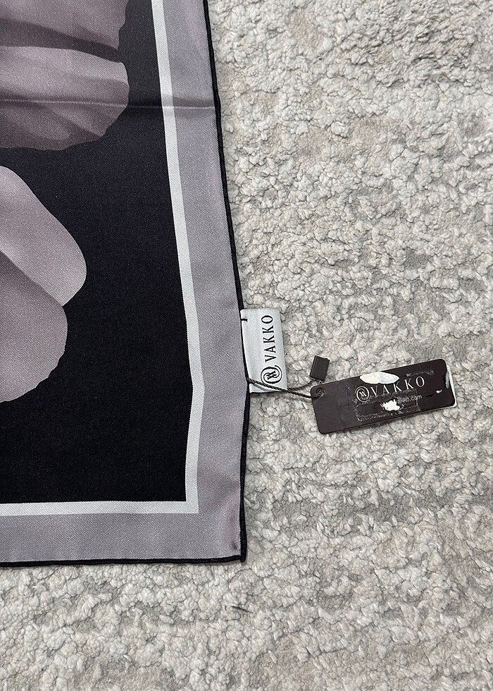 Orjinal Vakko İpek Eşarp - Görsel 2