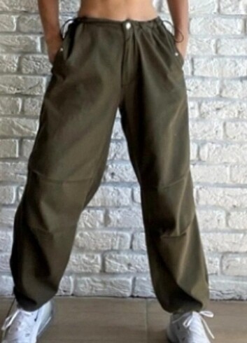 Paraşüt pantolon