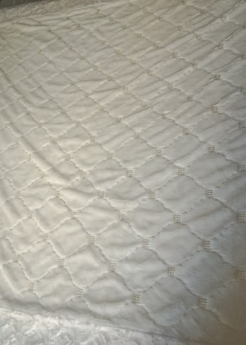 Parlak Beyaz  Yatak Örtüsü - Görsel 9