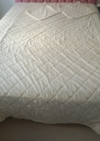 Parlak Beyaz  Yatak Örtüsü - Görsel 2