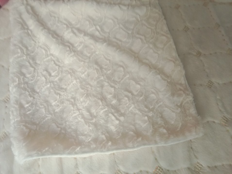 Parlak Beyaz  Yatak Örtüsü - Görsel 4