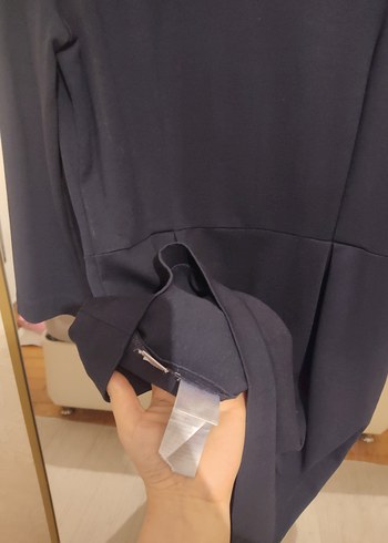 LACOSTE Lacivert V Yakalı Düğmeli Midi Elbise - Görsel 4