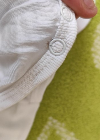 6 ki Bebek Erkek Beyaz Kolsuz Pamuklu Body - Görsel 4