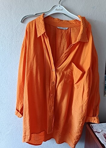 m Beden turuncu Renk TrendyolMilla turuncu gömlek 
