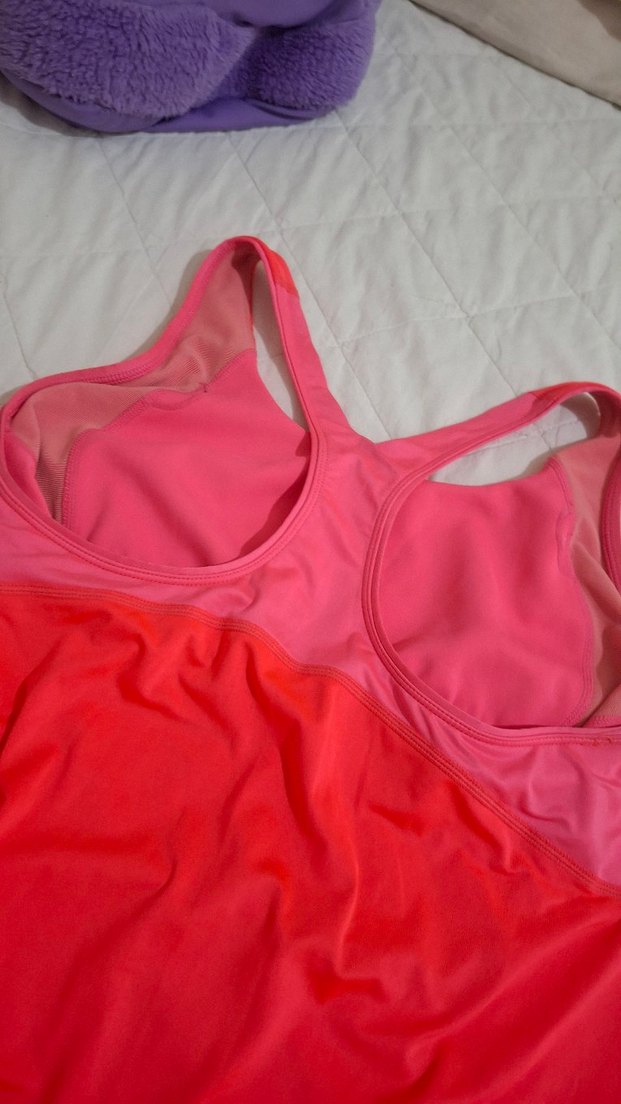 Kırmızı Yüksek Yakalı Spor Elbise - Görsel 3