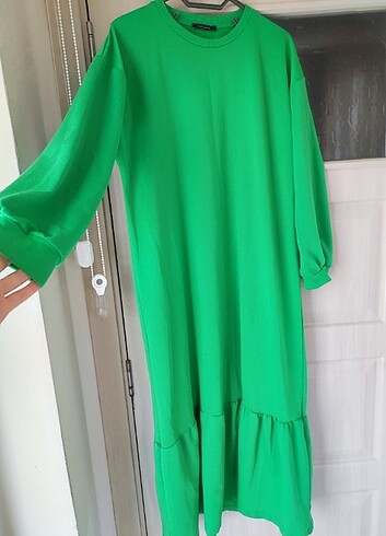 l Beden Yeşil tesettür elbise 