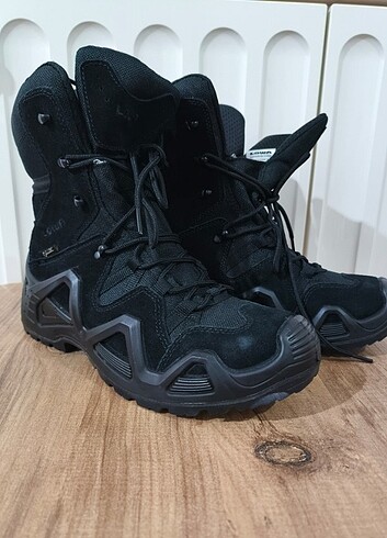 Lowa Zephyr GTX Mid TF Yürüyüş Botu Siyah