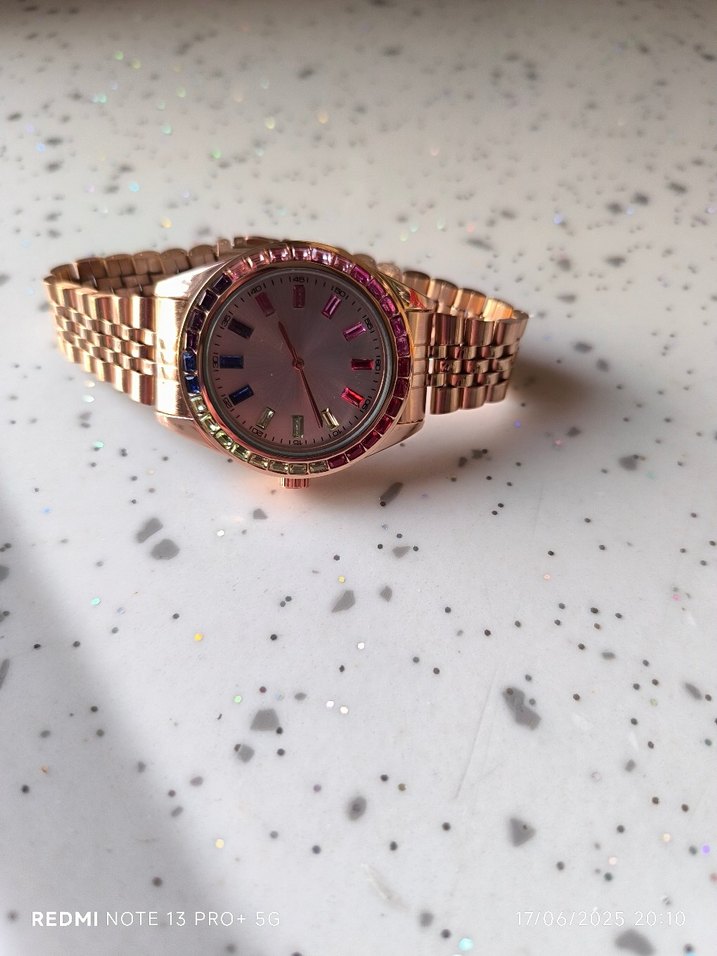 Renkli Taşlı Kadın Kol Saati - Görsel 2