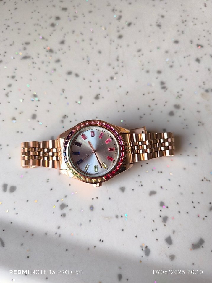 Renkli Taşlı Kadın Kol Saati - Görsel 3