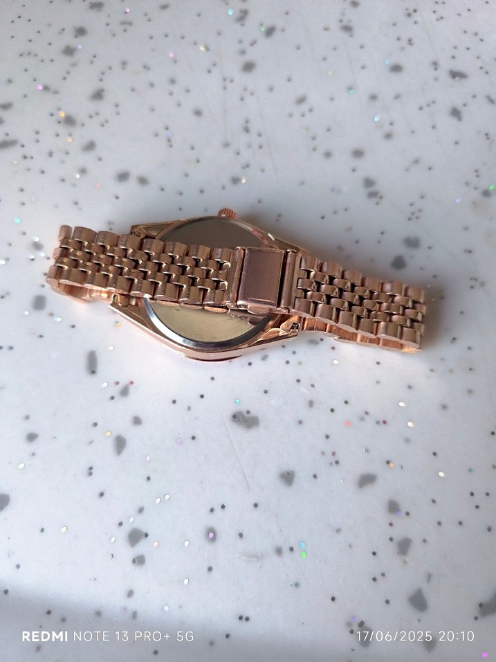 Renkli Taşlı Kadın Kol Saati - Görsel 4