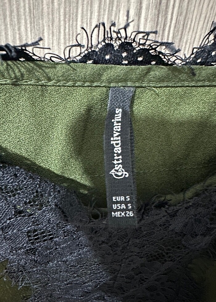 Stradivarius Gece Elbisesi - Görsel 4