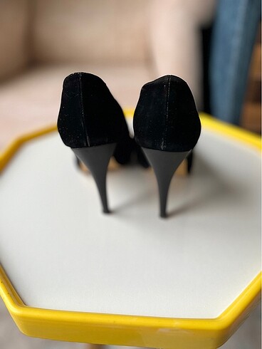 37 Beden Stiletto