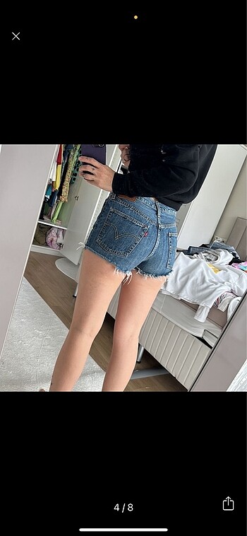27 Beden Levis yüksek bel püsküllü kot şort
