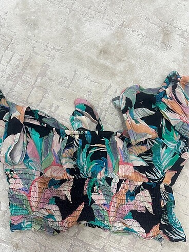 xs Beden çeşitli Renk Madonna yaka pull bear bluz bady
