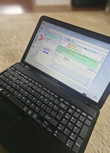 İ5 TOSHİBA LAPTOP 