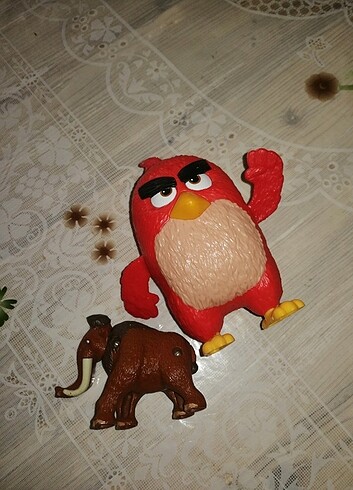McDonald's Angry birds ve Buz devri oyuncak 