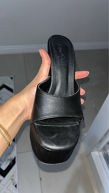 Topuklu terlik - Görsel 4