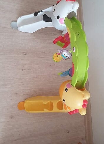 Fisher Price Jimnastik Merkezi Zürafa