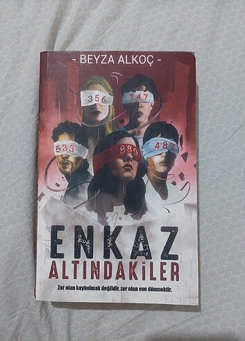 enkaz altındakiler 