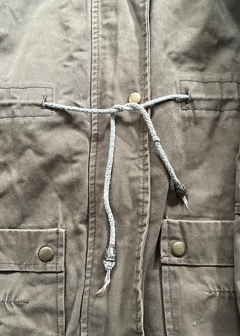 İçi Yünlü Haki Yeşil Bağlamalı Midi Boy Mont - Görsel 2