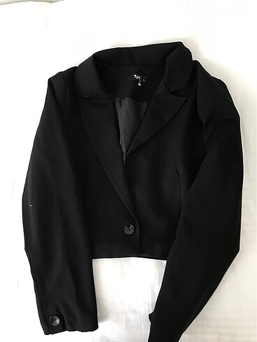 Trendyol & Milla blazer kısa ceket