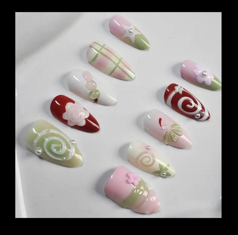 Pastel Renkli Çoklu Tırnak Süslemeleri - Görsel 3