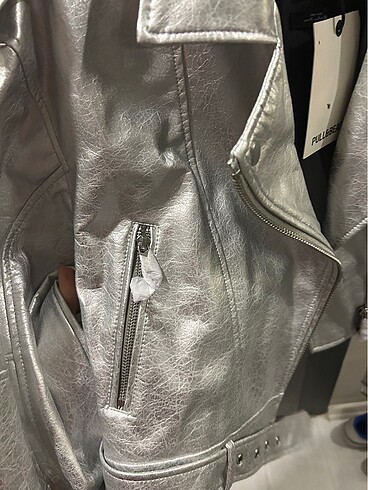 m Beden Pull and bear deri ceket