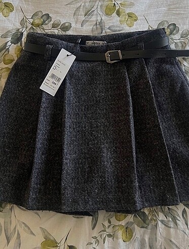Mini etek kışlık
