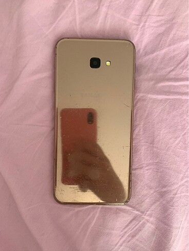 Samsung J4 Plus
