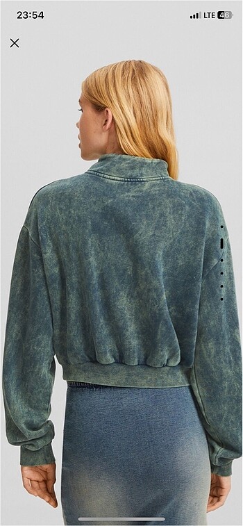 Bershka Soluk efektli crop swetshirt