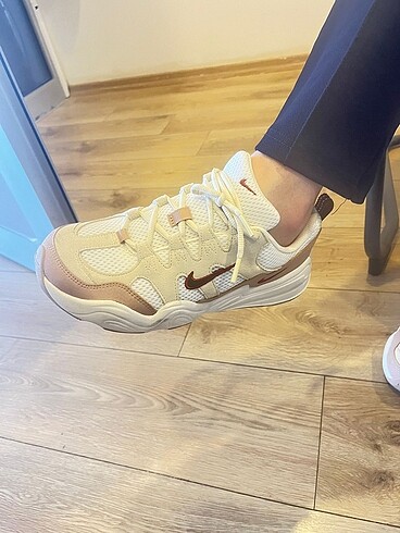 Nike Nike tech hera