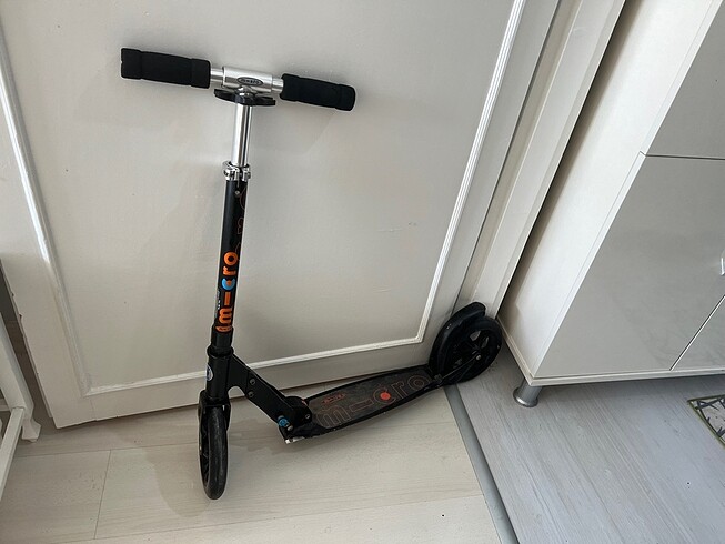 Micro Black Çocuk Scooter