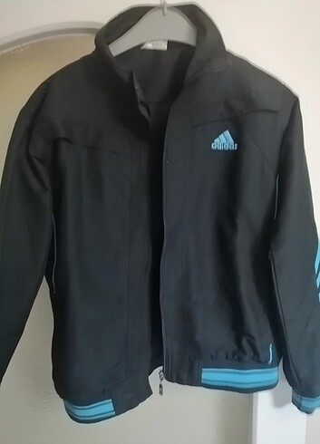 Adidas Orjınal temız sorunsuz şık kaliteli