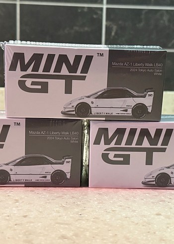 Beden Mini GT 1/64 Mazda Az-1 Liberty Walk LBW