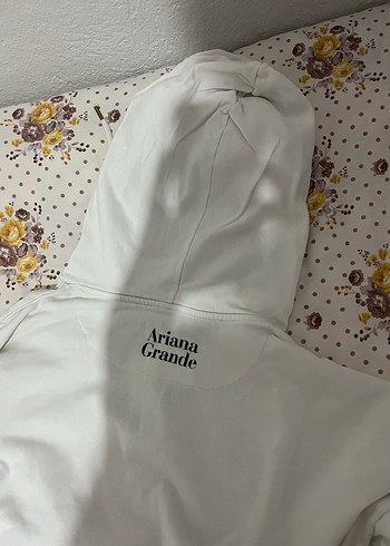 H&M Baskılı Beyaz Kapüşonlu Kadın Sweatshirt