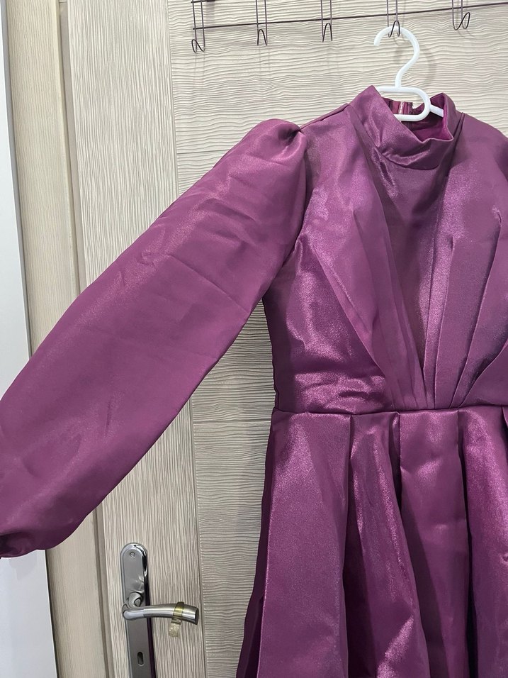 Uzun Mor Drapeli Kadın Abiye Elbise - Görsel 3