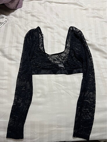 Bershka Dantel üst